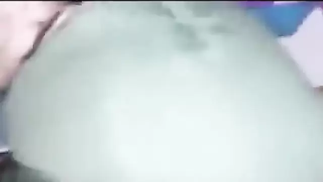Türk evli kadınlar sevgilileriyle seks yapıyor.